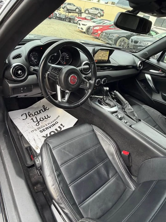 2017 Fiat 124 Spider - Image 15 of 20