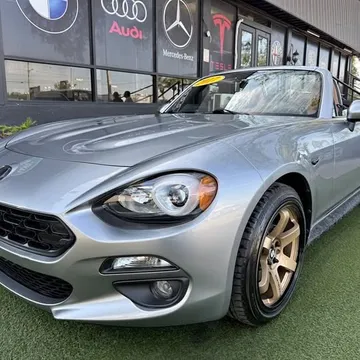 2017 Fiat 124 Spider Lusso