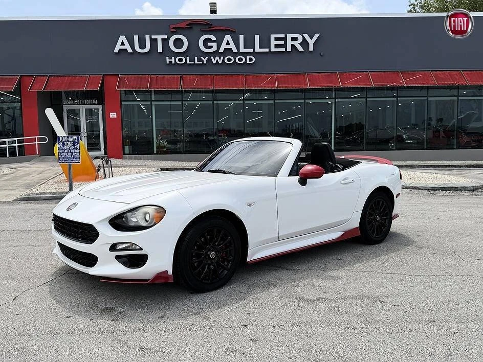 2017 Fiat 124 Spider - Image 18 of 20