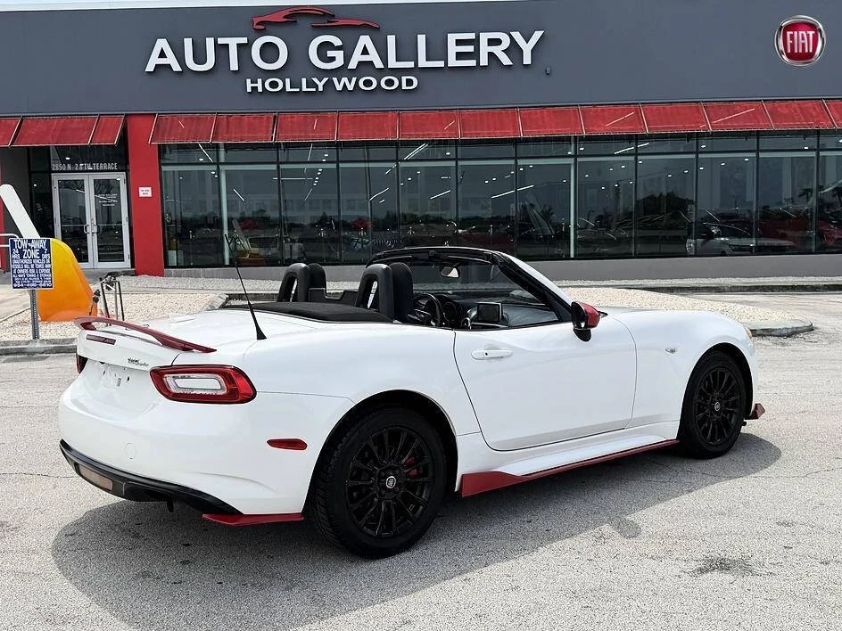 2017 Fiat 124 Spider - Image 3 of 20