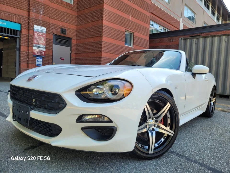 2017 Fiat 124 Spider - Image 5 of 20