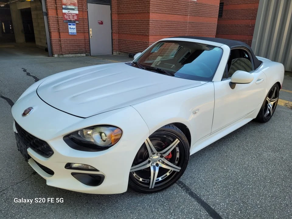 2017 Fiat 124 Spider - Image 19 of 20