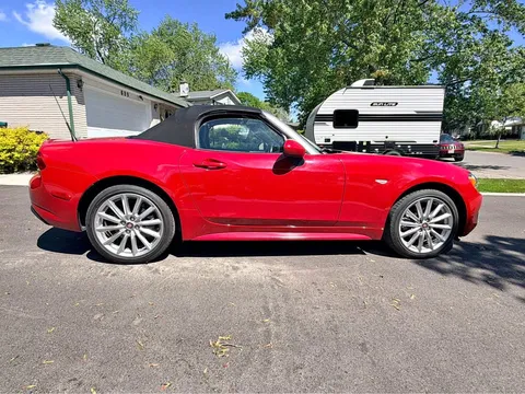 2017 Fiat 124 Spider Lusso