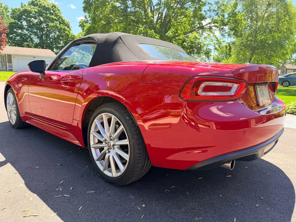 2017 Fiat 124 Spider - Image 5 of 20