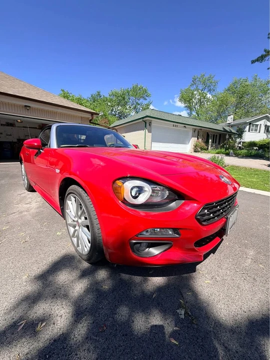 2017 Fiat 124 Spider - Image 2 of 20