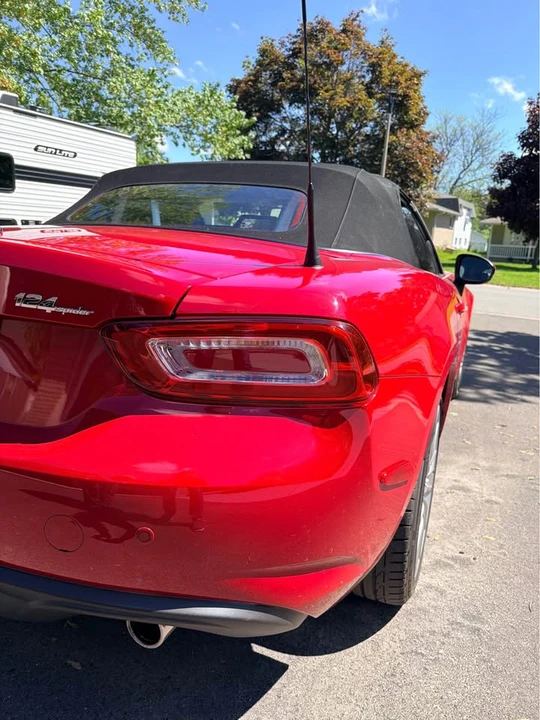 2017 Fiat 124 Spider - Image 4 of 20