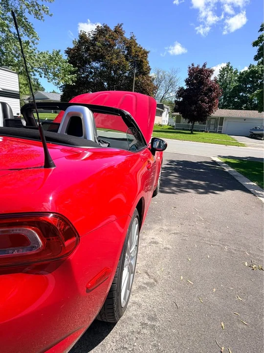 2017 Fiat 124 Spider - Image 18 of 20