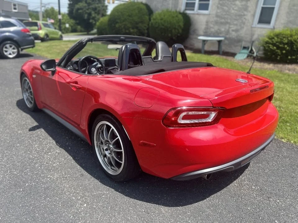 2017 Fiat 124 Spider - Image 4 of 17