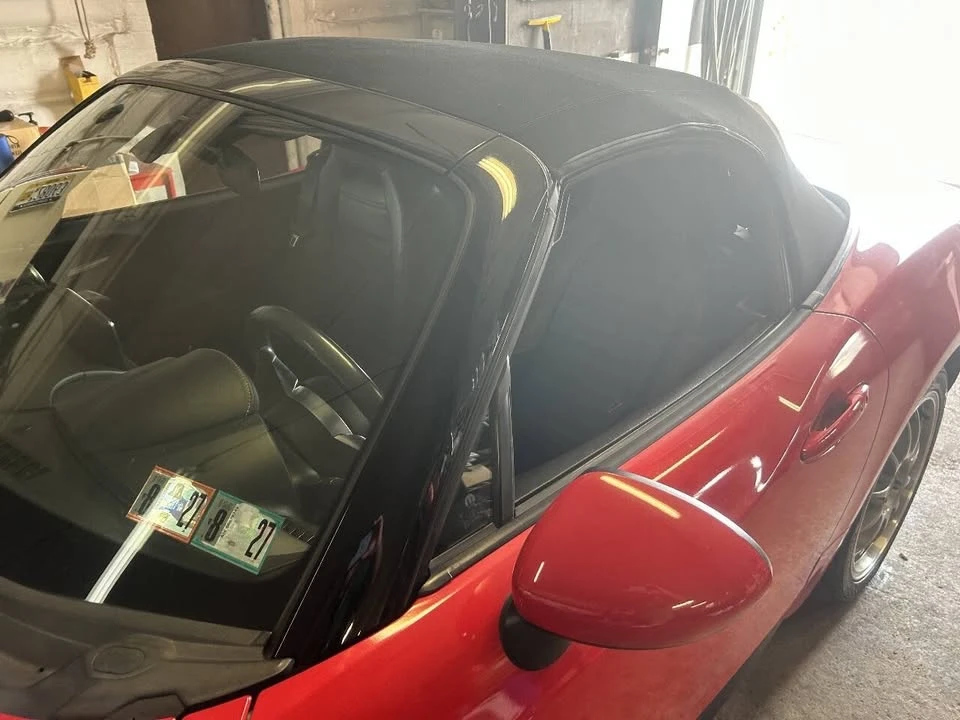 2017 Fiat 124 Spider - Image 15 of 17