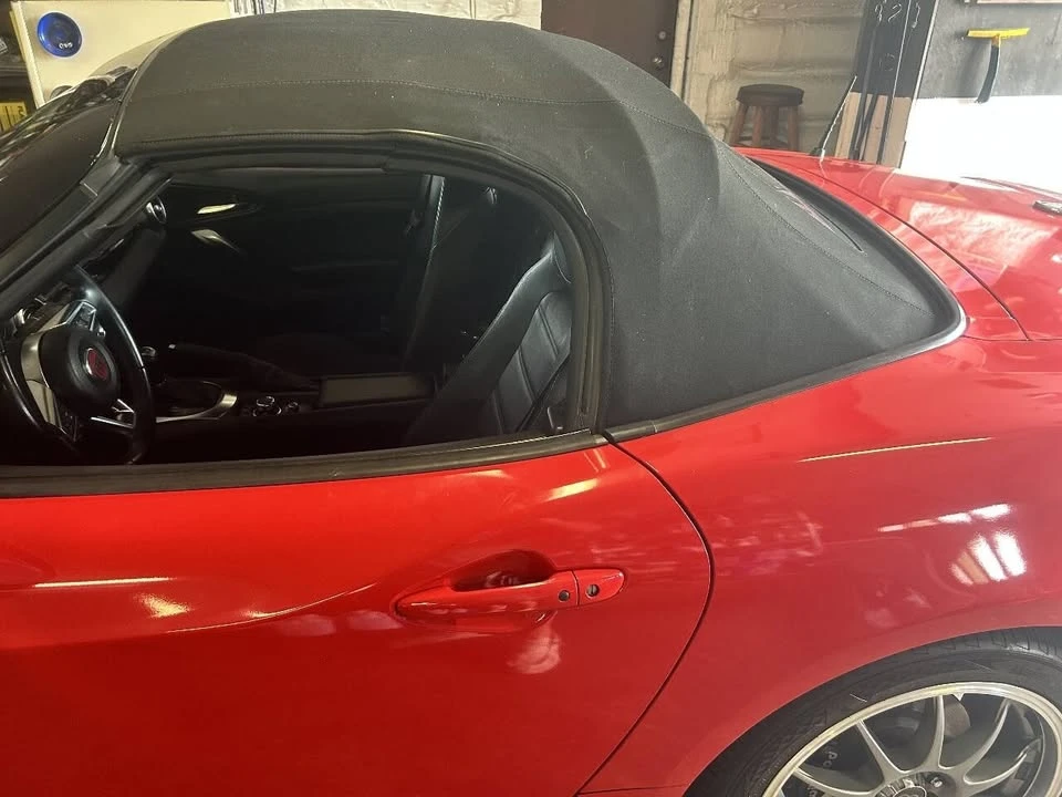 2017 Fiat 124 Spider - Image 16 of 17