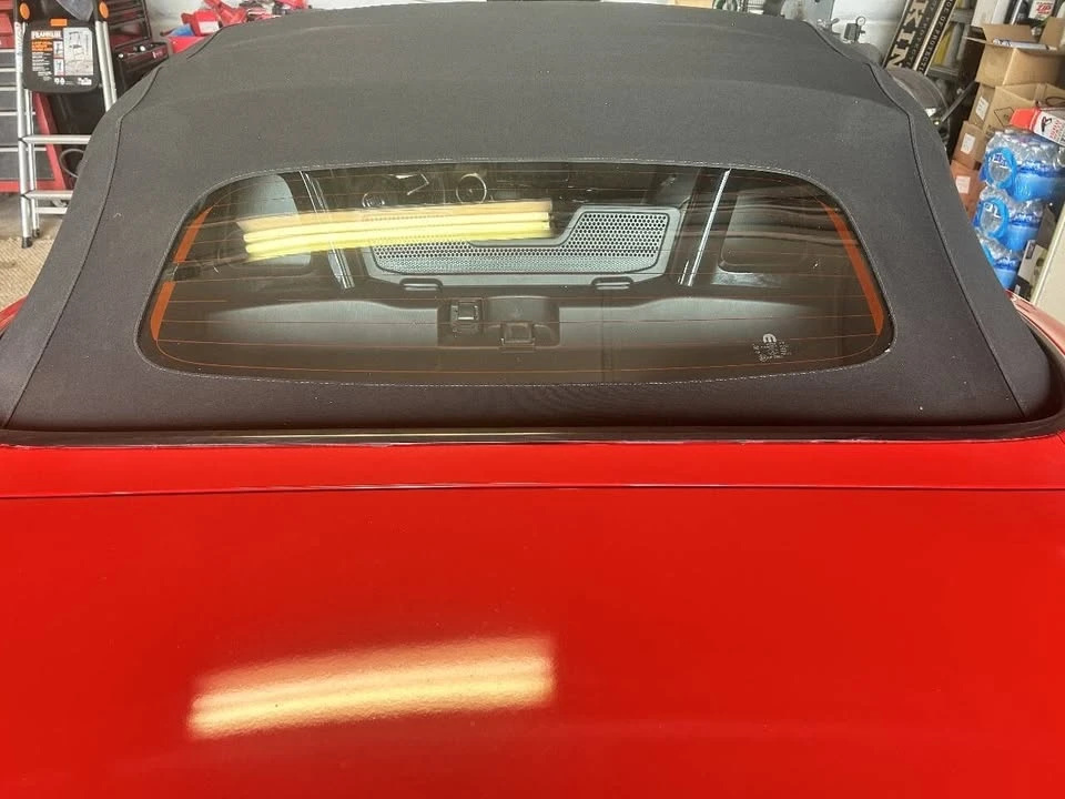 2017 Fiat 124 Spider - Image 17 of 17