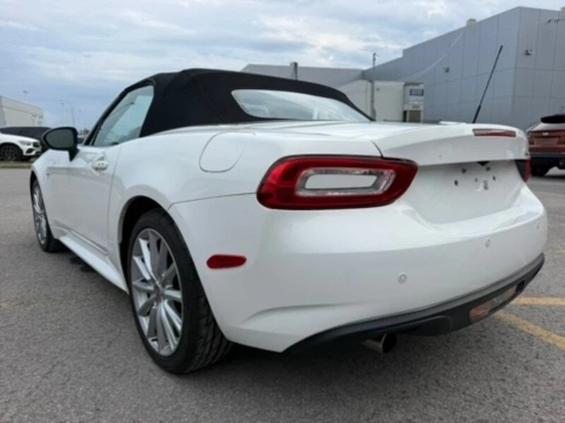 2017 Fiat 124 Spider - Image 7 of 20
