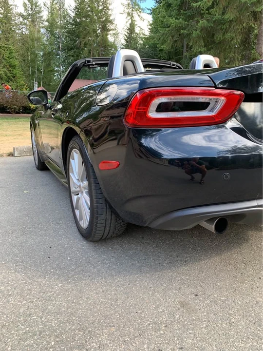 2017 Fiat 124 Spider - Image 3 of 12