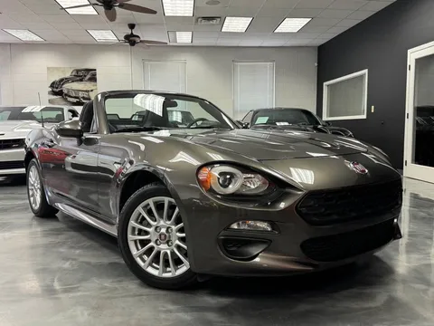 2017 Fiat 124 Spider Classica Convertible