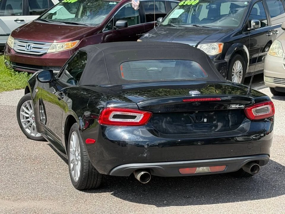 2017 Fiat 124 Spider - Image 17 of 20