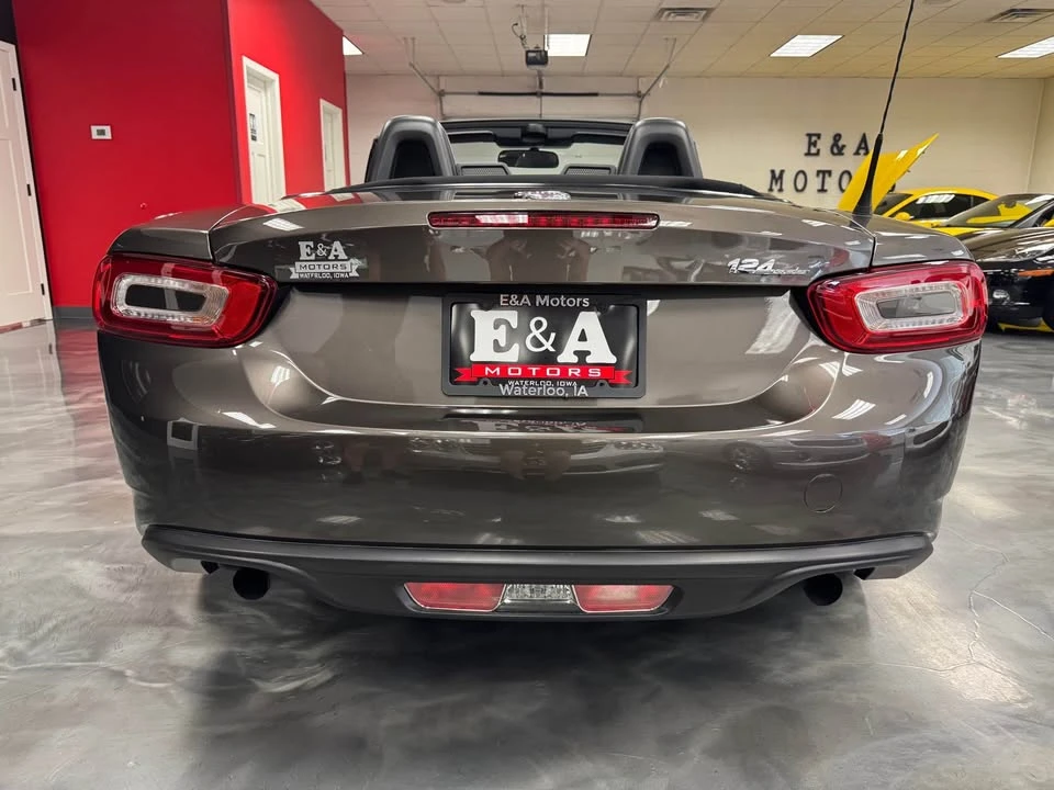 2017 Fiat 124 Spider - Image 4 of 20