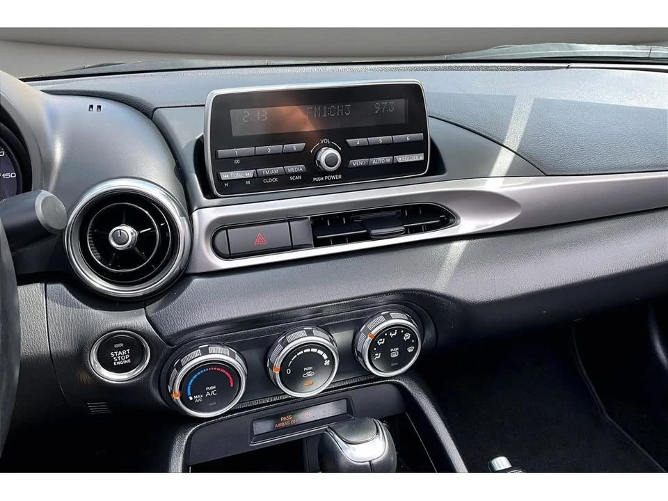 2017 Fiat 124 Spider - Image 9 of 20