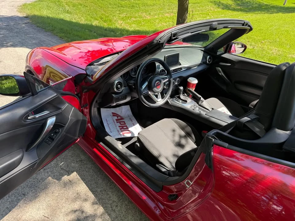 2017 Fiat 124 Spider - Image 6 of 8