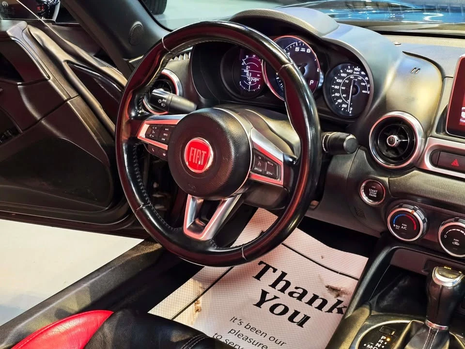 2017 Fiat 124 Spider - Image 17 of 20