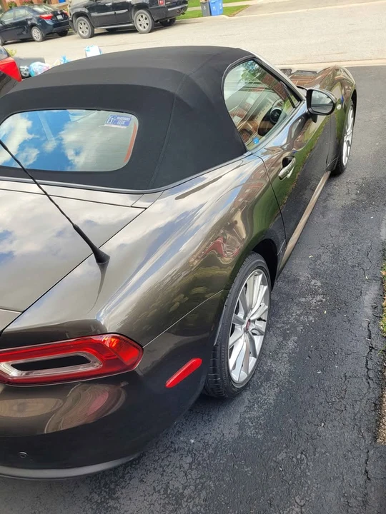 2017 Fiat 124 Spider - Image 6 of 15