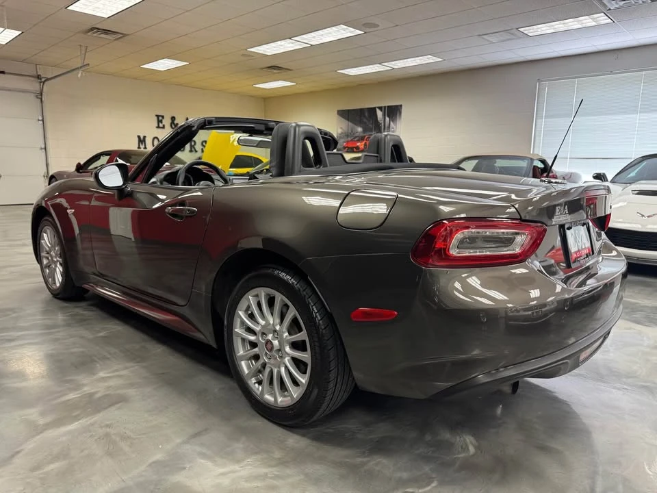 2017 Fiat 124 Spider - Image 5 of 20