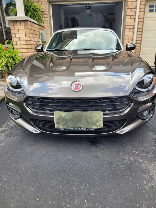 2017 Fiat 124 Spider - Image 2 of 15