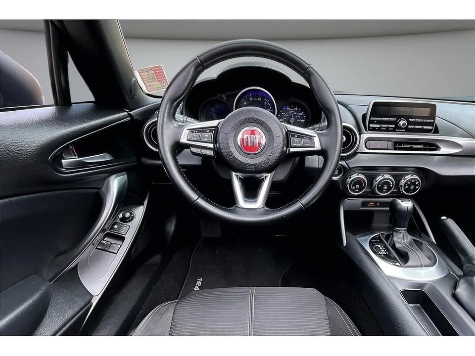 2017 Fiat 124 Spider - Image 8 of 20