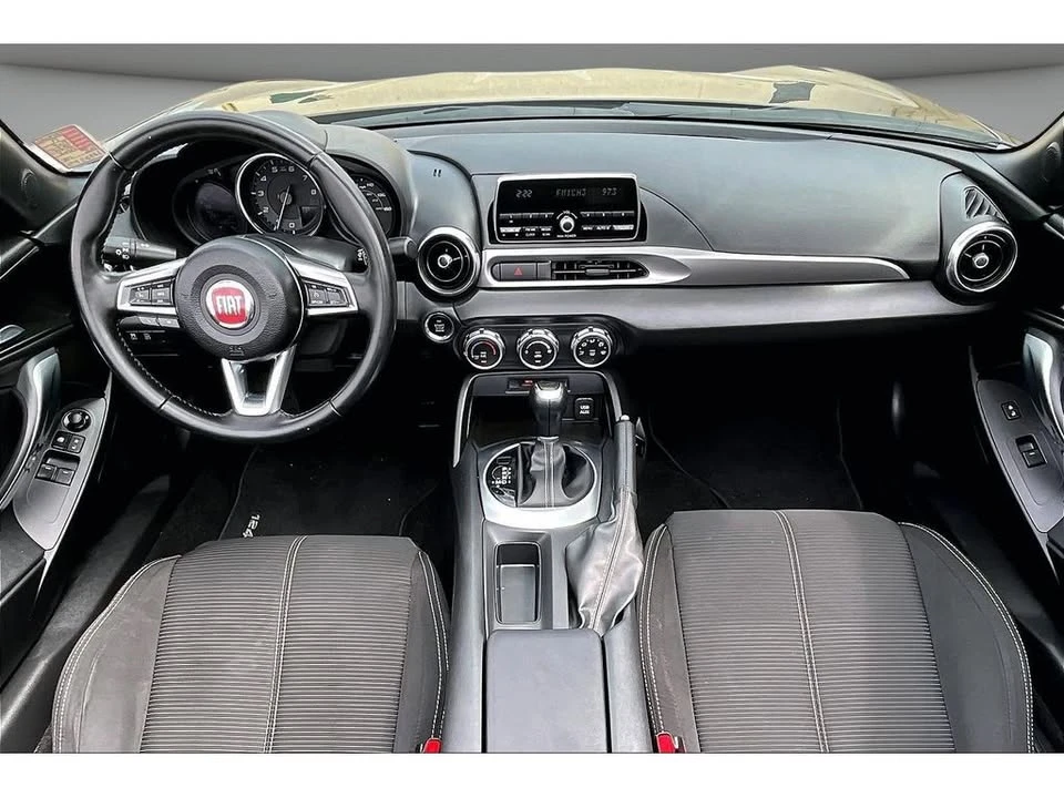 2017 Fiat 124 Spider - Image 10 of 20
