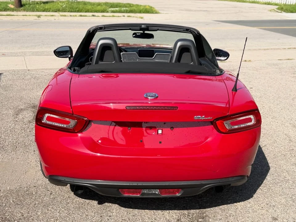 2017 Fiat 124 Spider - Image 4 of 11