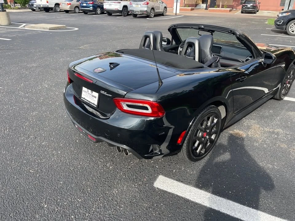 2017 Fiat 124 Spider - Image 4 of 20