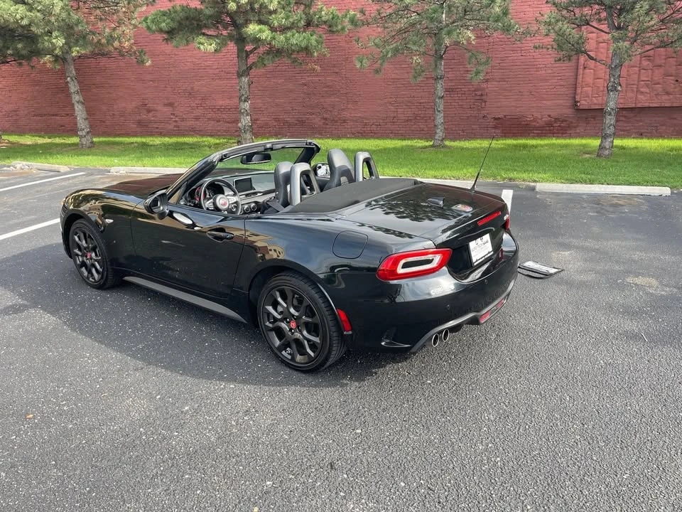 2017 Fiat 124 Spider - Image 6 of 20