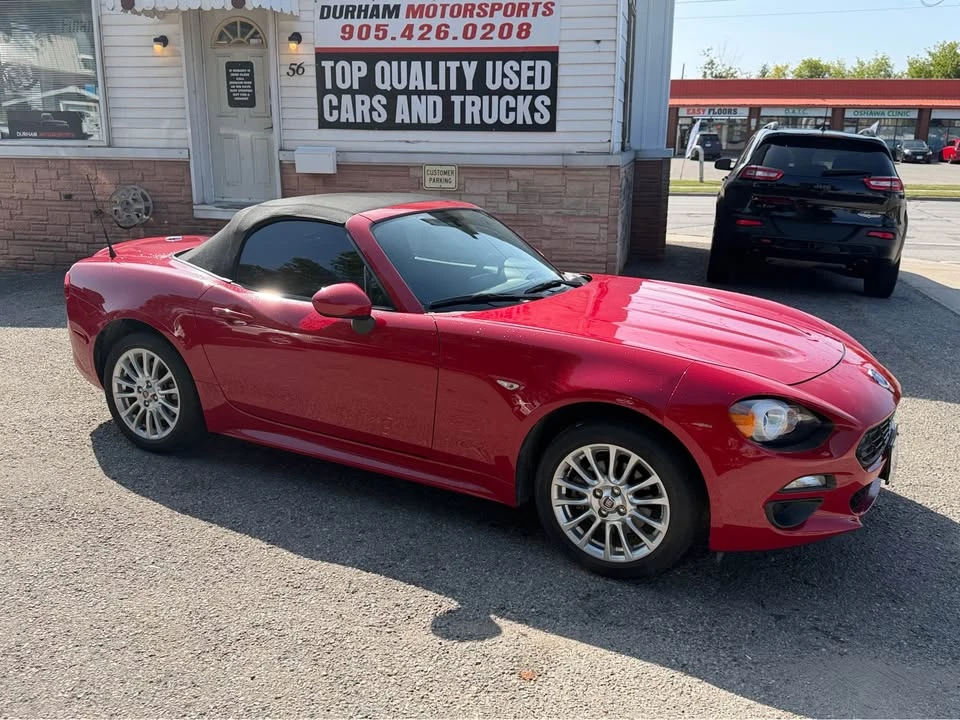 2017 Fiat 124 Spider - Image 7 of 11