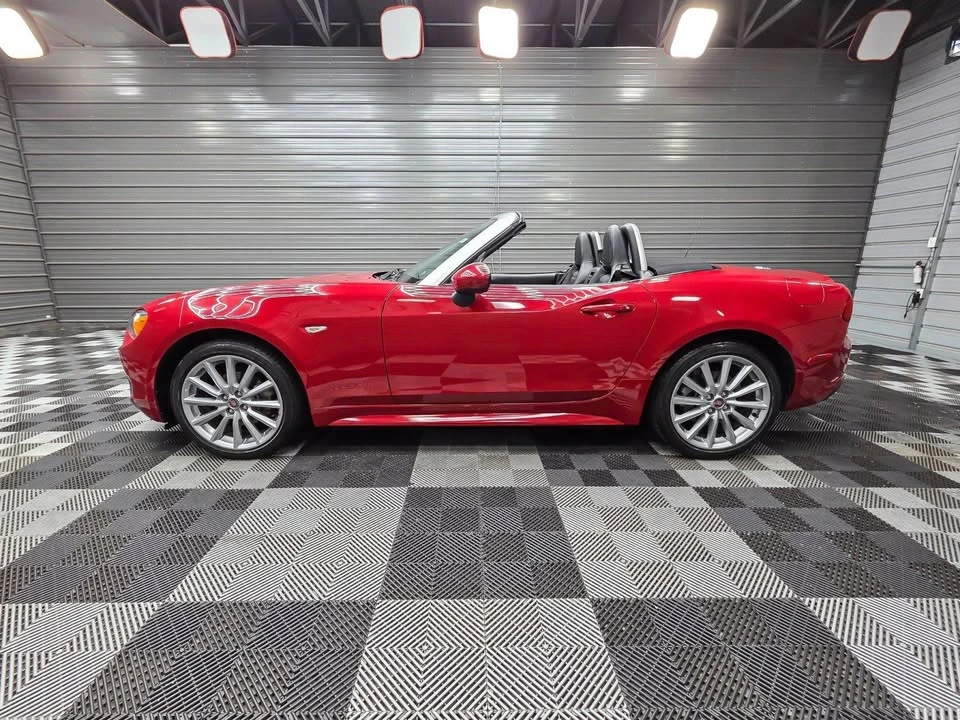 2017 Fiat 124 Spider - Image 6 of 18