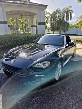 2017 Fiat 124 Spider Lusso