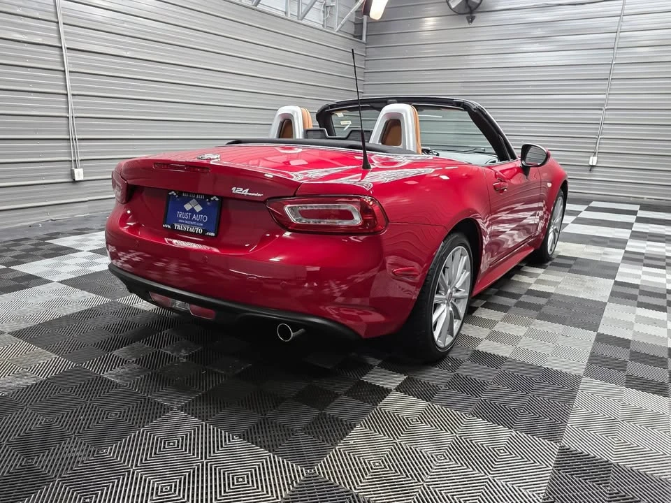 2017 Fiat 124 Spider - Image 4 of 18