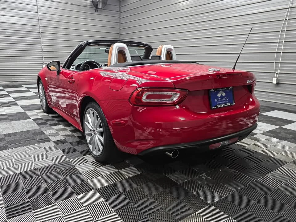 2017 Fiat 124 Spider - Image 6 of 18