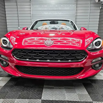 2017 Fiat 124 Spider Lusso