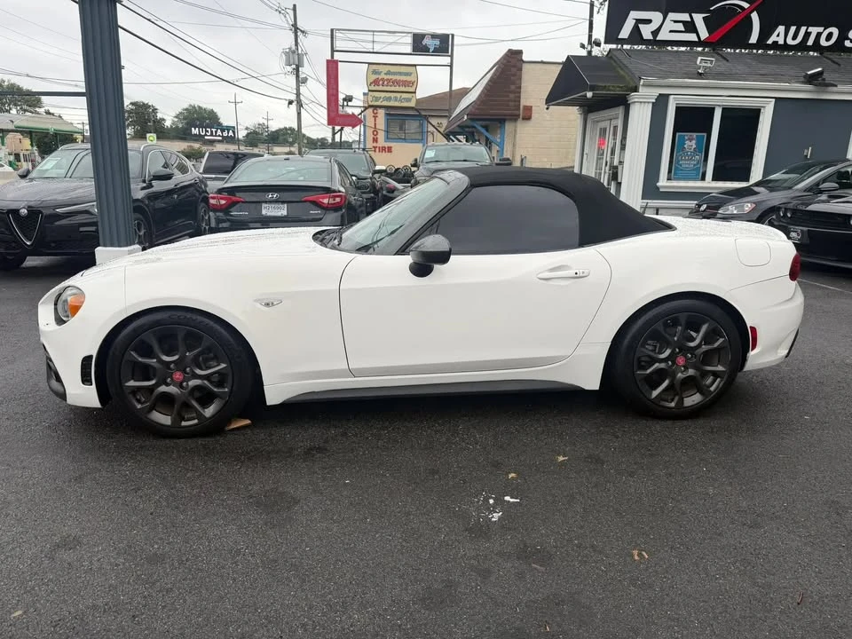 2017 Fiat 124 Spider - Image 2 of 20