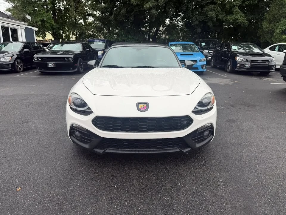 2017 Fiat 124 Spider - Image 11 of 20