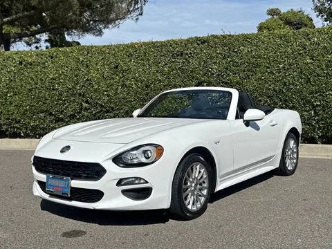 2017 Fiat 124 Spider Classica