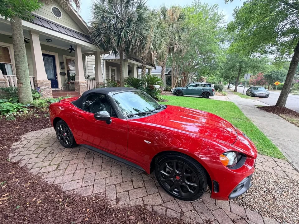 2017 Fiat 124 Spider - Image 7 of 10