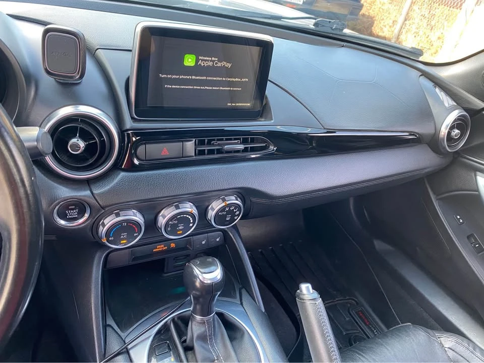 2017 Fiat 124 Spider - Image 13 of 18