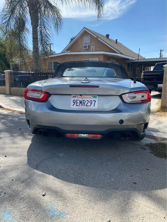 2017 Fiat 124 Spider - Image 7 of 18
