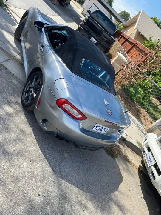 2017 Fiat 124 Spider - Image 6 of 18