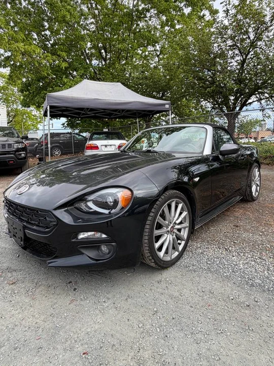2017 Fiat 124 Spider - Image 24 of 24
