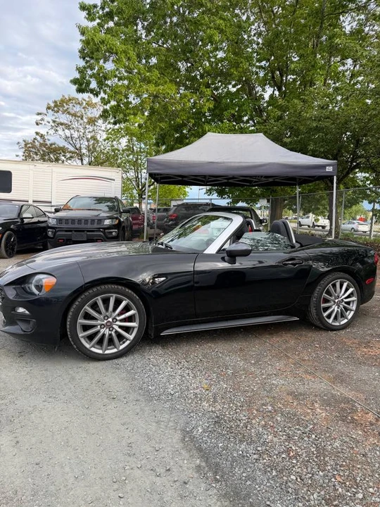 2017 Fiat 124 Spider - Image 5 of 24