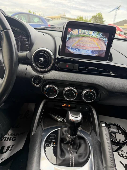 2017 Fiat 124 Spider - Image 20 of 24