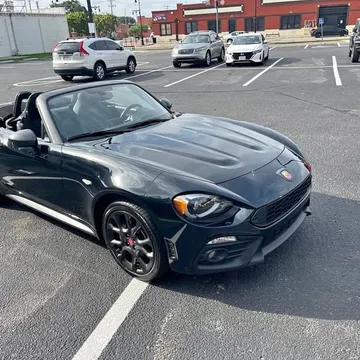 2017 Fiat 124 Spider Abarth