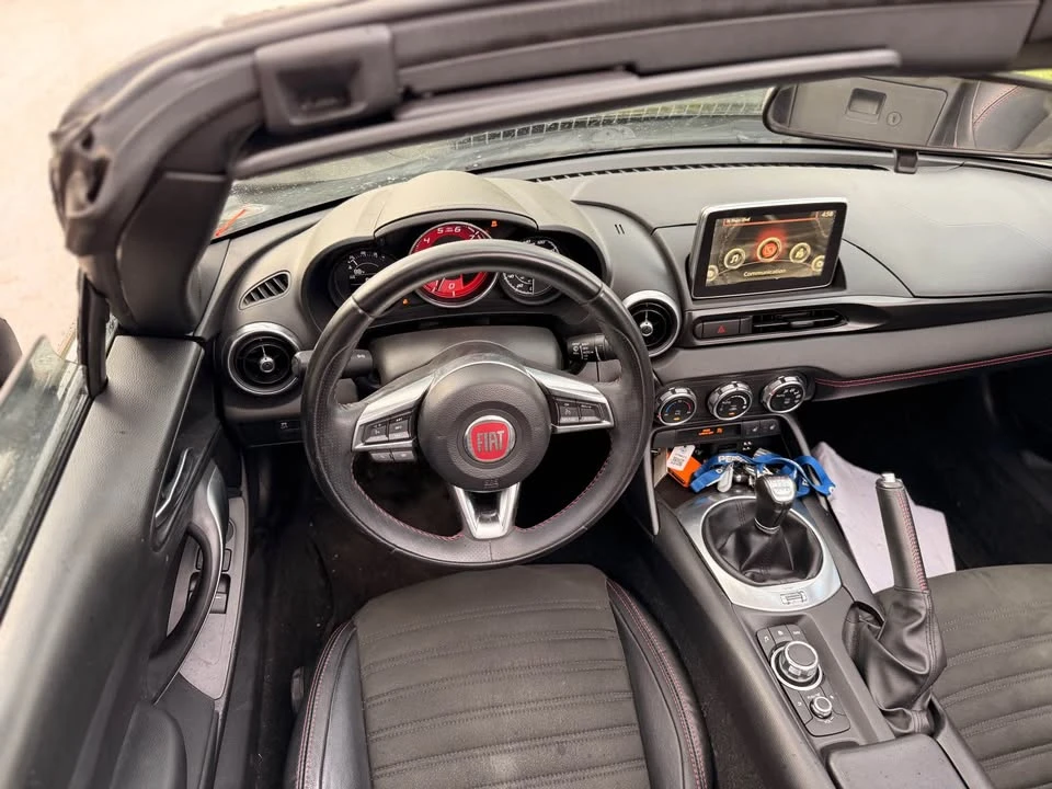 2017 Fiat 124 Spider - Image 6 of 8