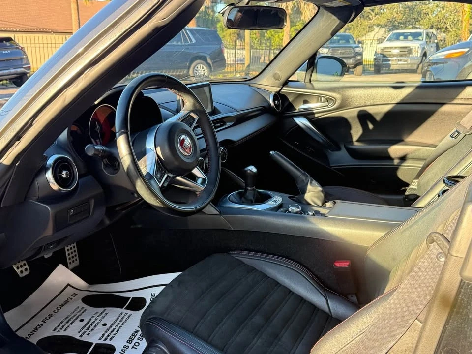 2017 Fiat 124 Spider - Image 4 of 6